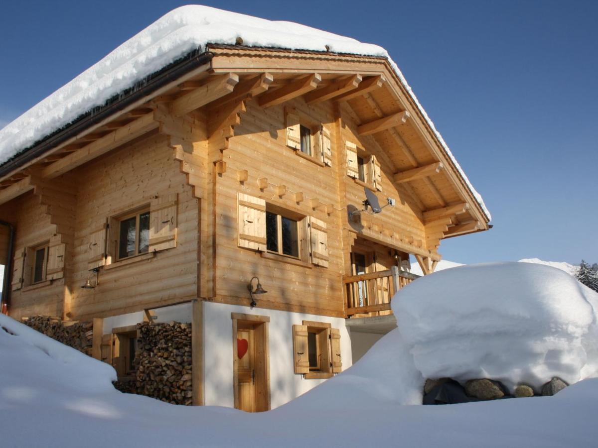 Luxurious Chalet In Le Chinaillon With Sauna Villa Le Grand-Bornand Room photo